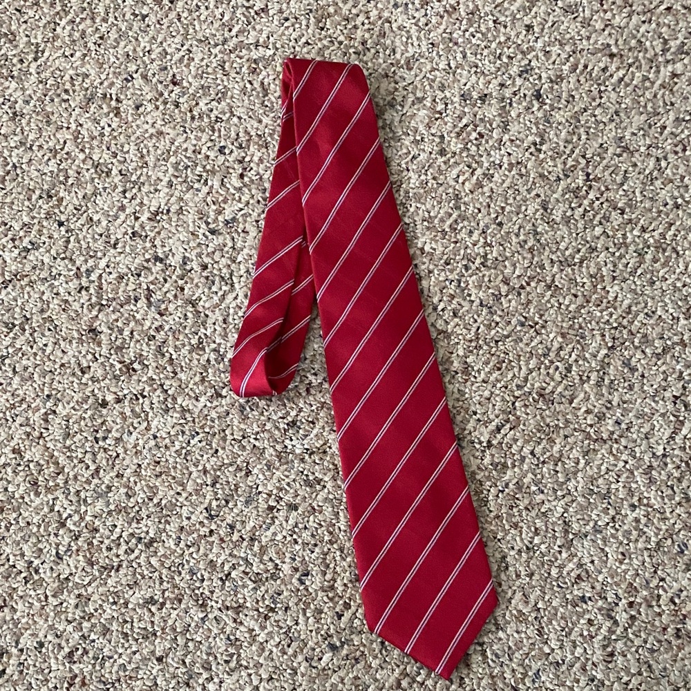Saxony 100% Silk Classic Red Striped Men's Tie